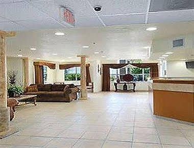 Quality Inn Downtown - Near Market Square Сан-Антонио Экстерьер фото