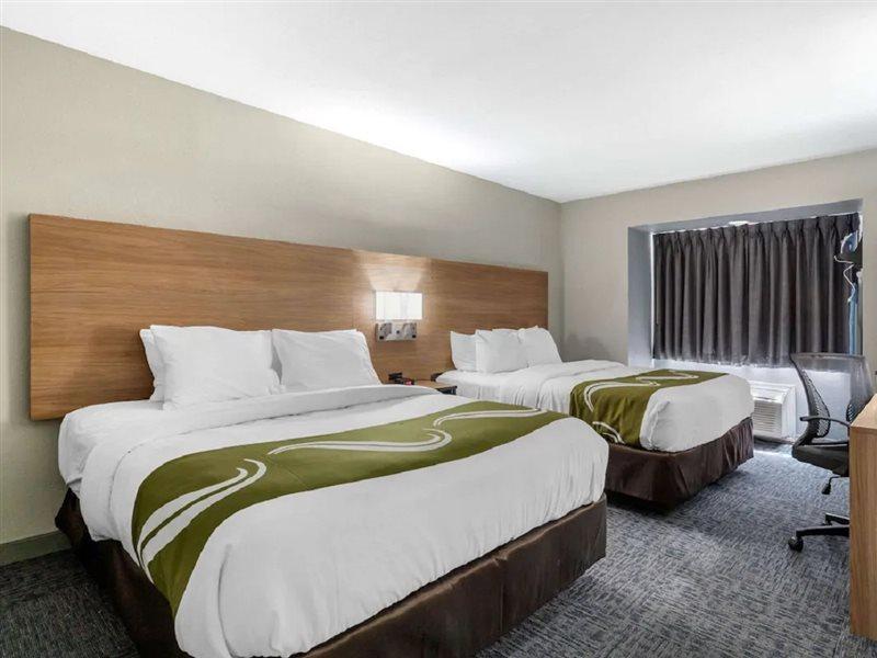 Quality Inn Downtown - Near Market Square Сан-Антонио Экстерьер фото