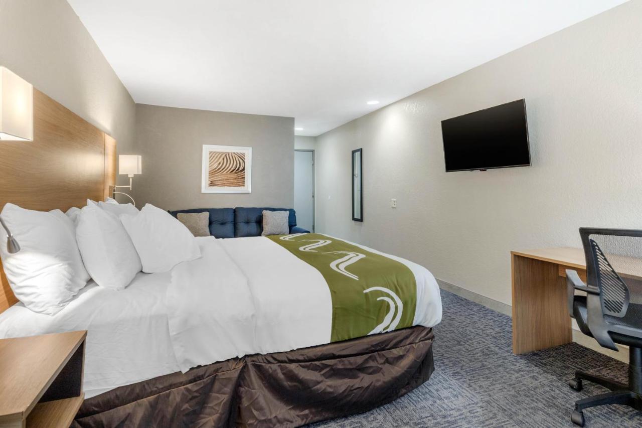 Quality Inn Downtown - Near Market Square Сан-Антонио Экстерьер фото